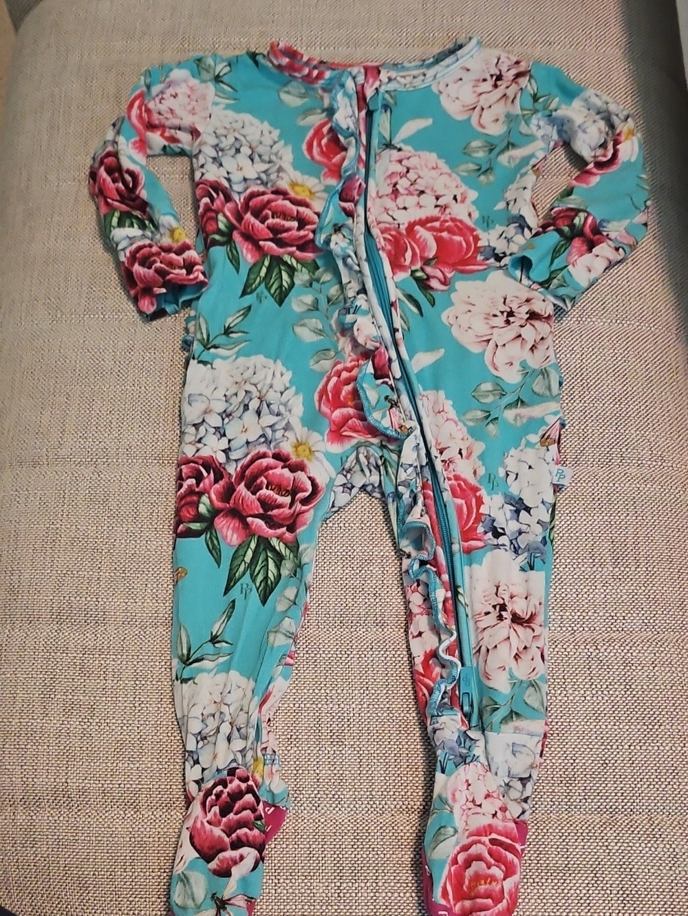 Posh Peanut Floral Ruffle Butt Sleeper Open Hands 3-6 Months Girls